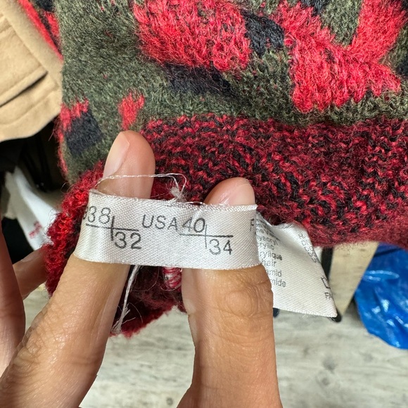 Vintage Hugo Boss Sweater (Wool) - Picture 4 of 7